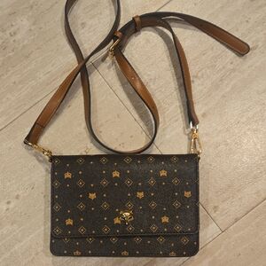 Foxer Stylish Versatile Crossbody Bag
